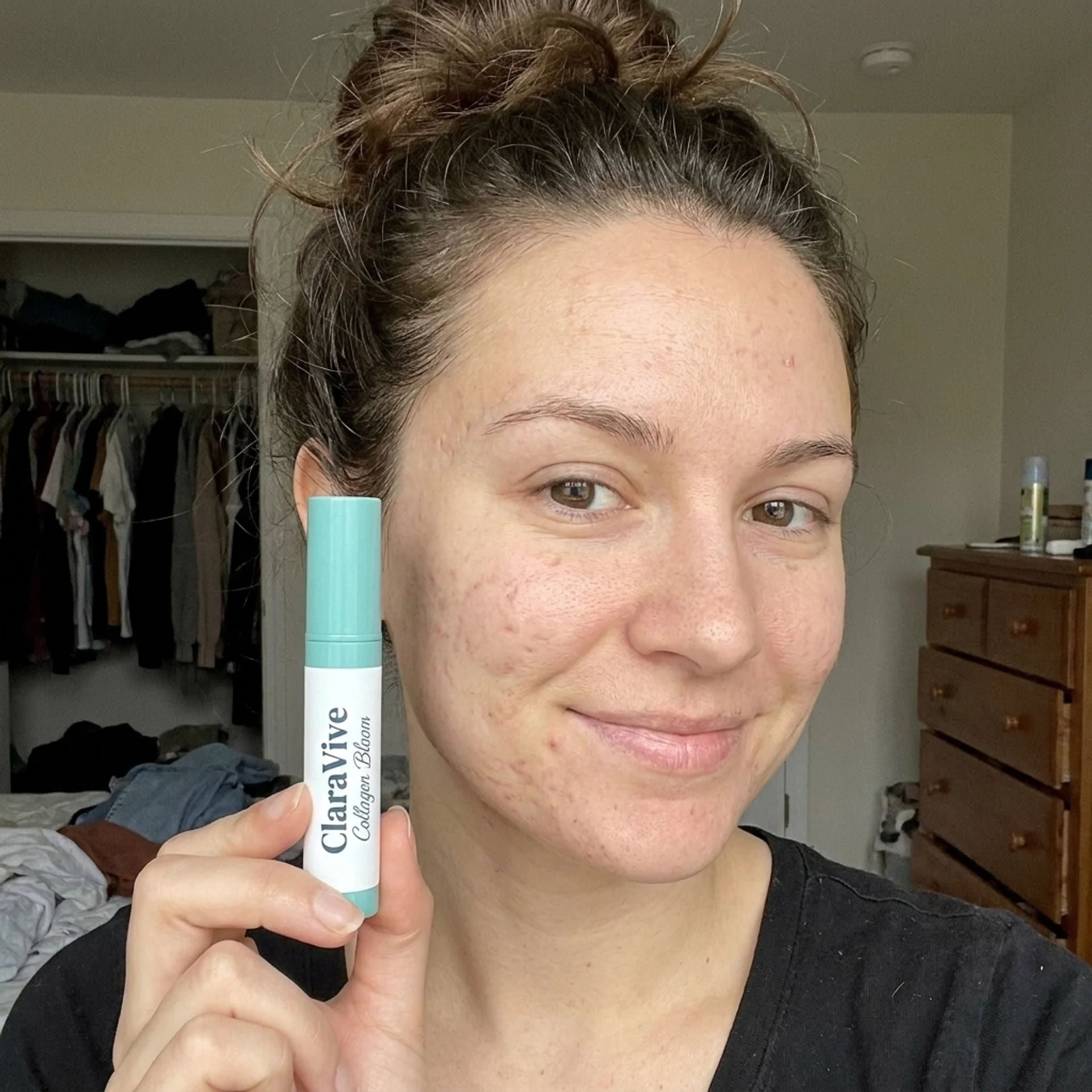 Kundin mit ClaraVive Collagen Bloom